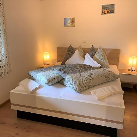 Mareinhof - Urlaub Auf Dem Apfelbauernhof Apartment Parcines Bagian luar foto